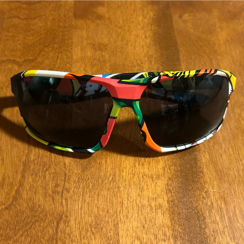Graphic Sports Wrap Sunglasses